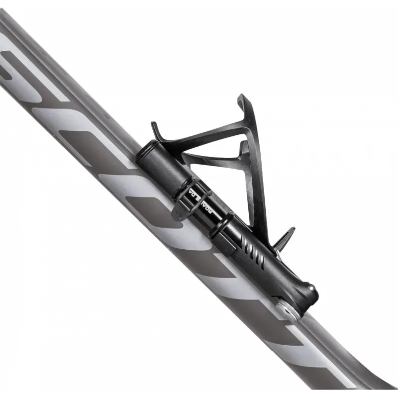 Topeak Roadie DA hand pump available with a Gauge DA G or without Gauge DA-2