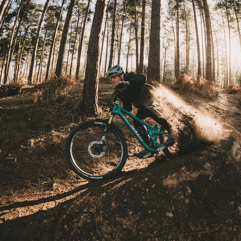 Goodyear Newton Enduro MTR Mountain Bike Tubeless Complete - Rear Tyre-5