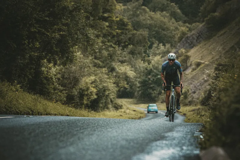 Goodyear Vector 4Seasons Tube Type 700x Road Tyre in Black-3