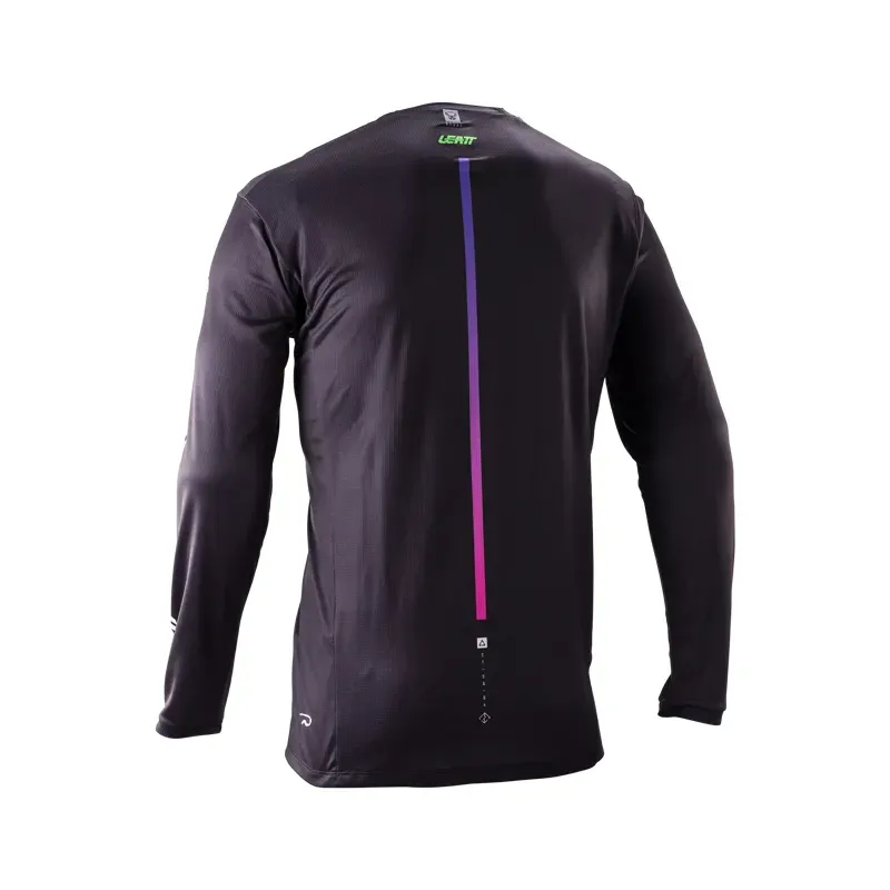 Leatt Gravity 4.0 Long Sleeve MTB Jersey in Race Black-1