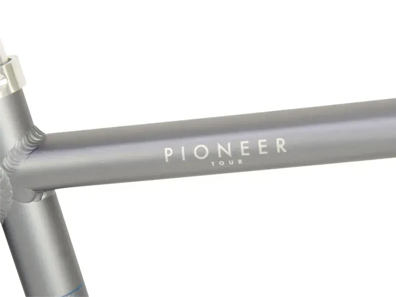 Raleigh Pioneer Tour Crossbar Hybrid Bike in Blue - Silver-4