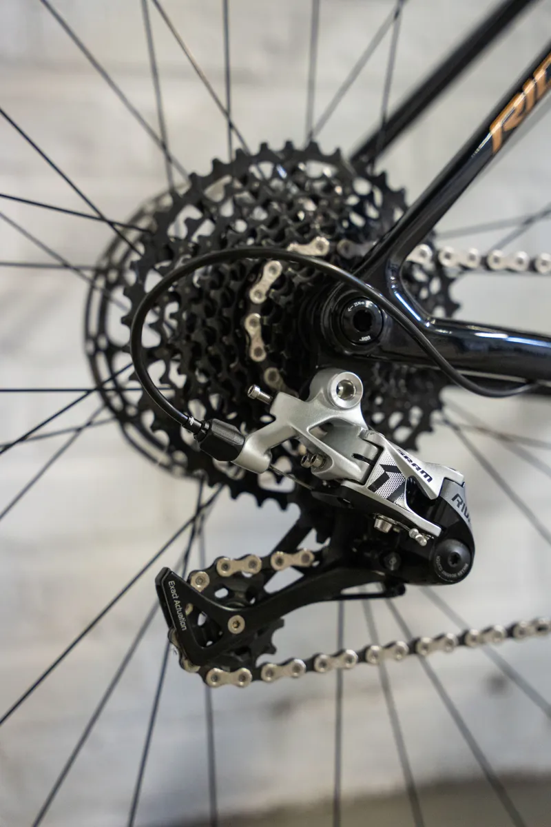 Ridley Ignite GTX Sram Rival 1x11 with RockShox Recon Gold suspension fork in Black-3