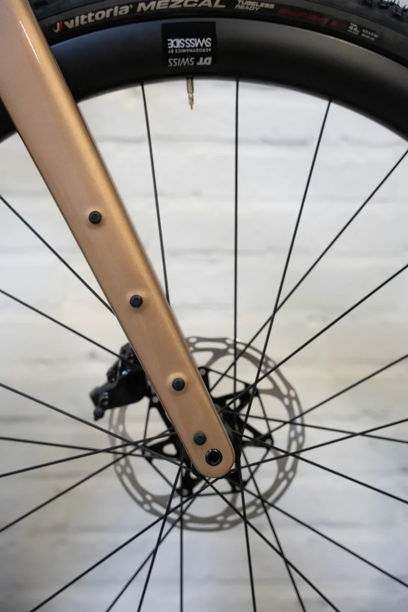 Kanzo Adventure Shimano GRX600 1x12 in Desert Dune Metallic and Black-6