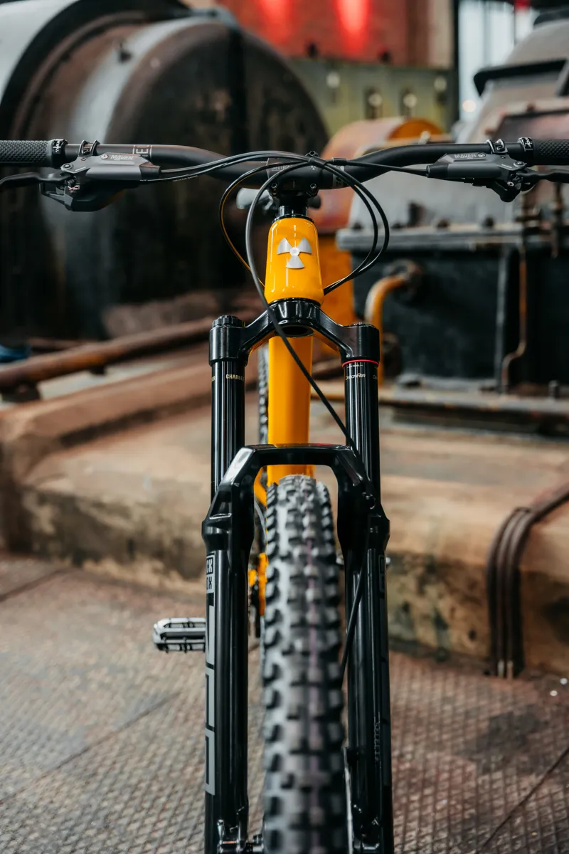 Nukeproof Mega 297 290 Alloy Pro MEA01Bs in Yellow-2