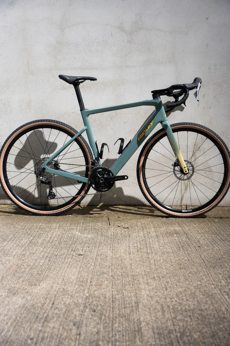 Ridley E-Grifn Road in Green Smoke - Shimano 105 - 2x12