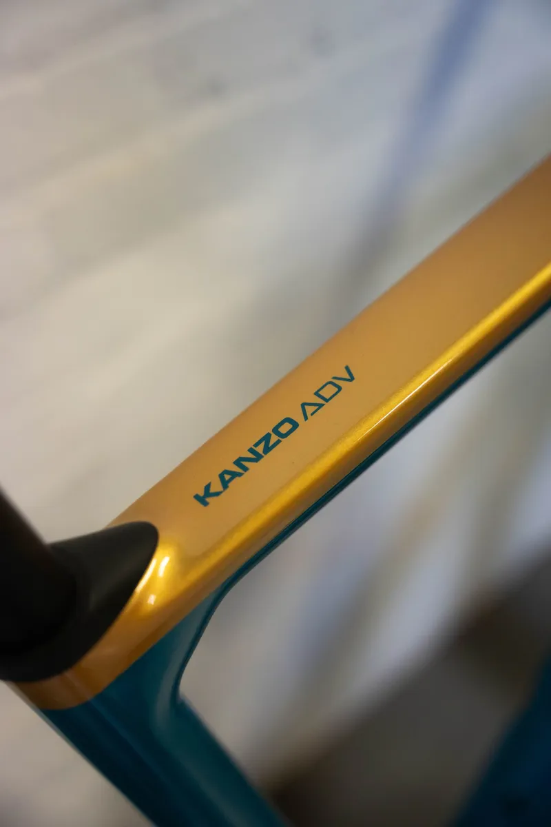 Ridley Kanzo Adventure in Honey Gold Metallic and Ocean Green - Sram Rival AXS XPLR 1x12sp-2