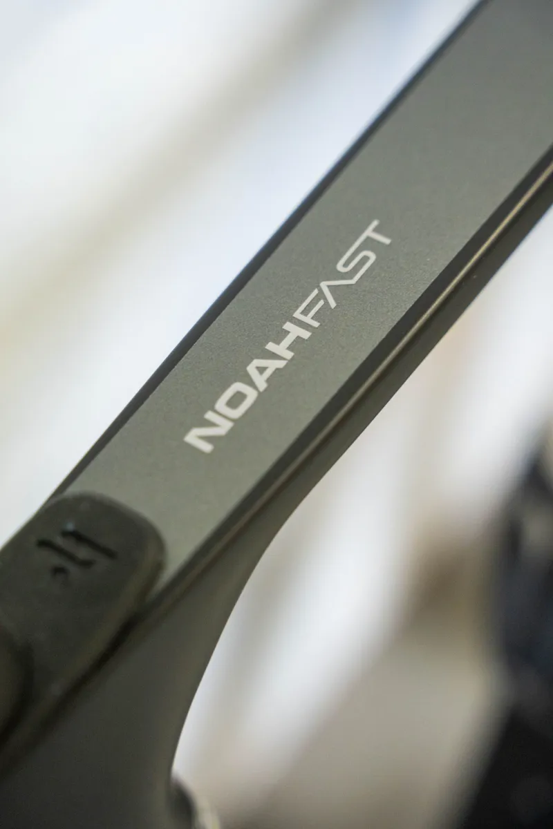 Ridley Noah Fast 3.0 in Black - Shimano Ultegra DI2 2x12sp-2