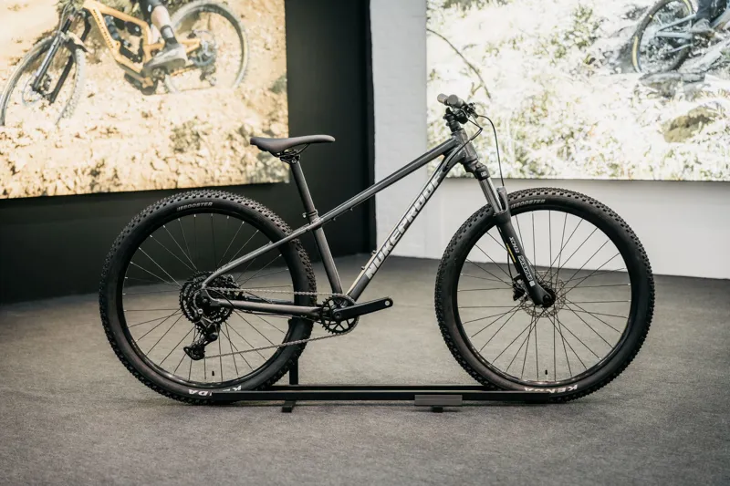 Nukeproof Tracker 290 Sport Essa 1x8-1